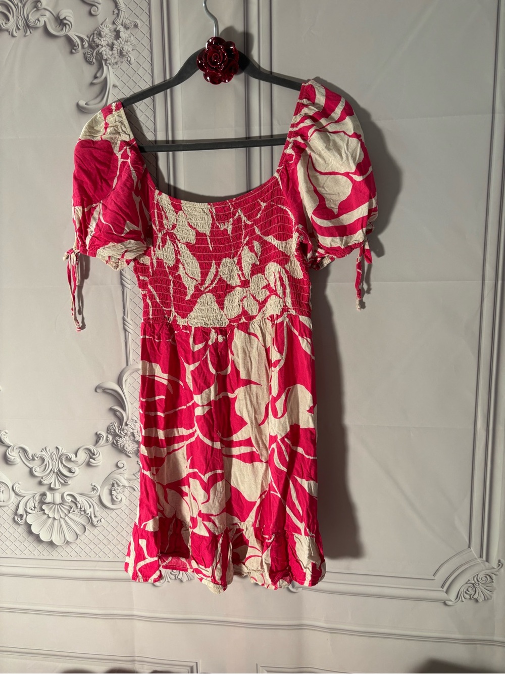 Lily Tose Pink and Cream Floral Smocked Bodice Puff Sleeve Mini Dress-Size Large